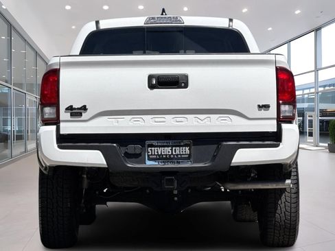 Used 2023 Toyota Tacoma 4x4 Double Cab w/ Trail Edition image 5