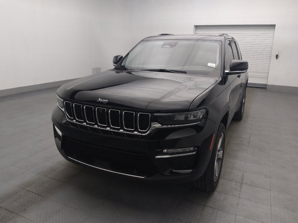 Used 2022 Jeep Grand Cherokee Limited w/ Luxury Tech Group II RWD image 15