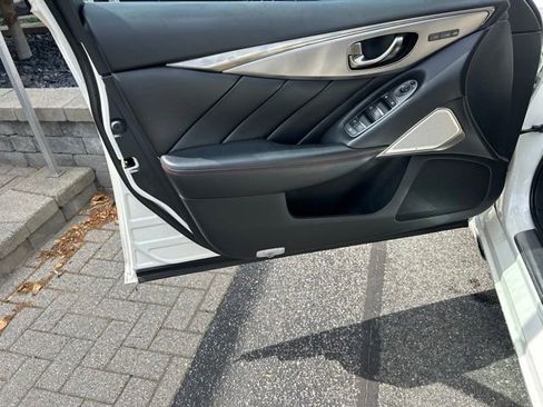 Used 2019 INFINITI Q50 Red Sport 400 w/ Proactive Package AWD/4WD image 9