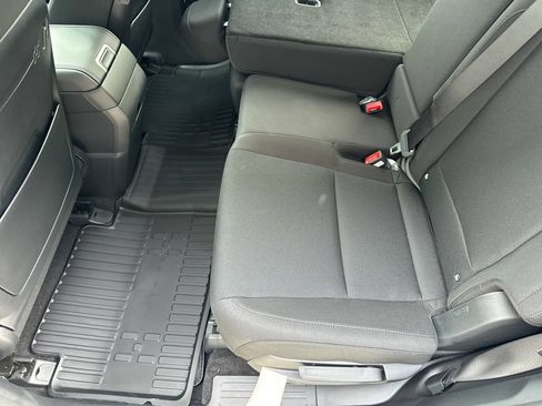 New 2026 Hyundai Santa Fe SE FWD image 16