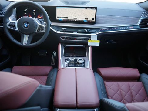 New 2026 BMW X6 xDrive40i w/ Executive Package image 13