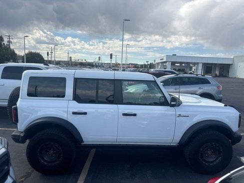 Used 2025 Ford Bronco Badlands AWD/4WD image 5