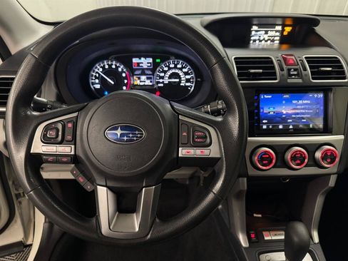 Used 2018 Subaru Forester 2.5i Premium AWD/4WD image 15