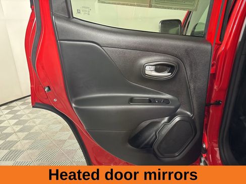 Used 2023 Jeep Renegade Latitude image 22