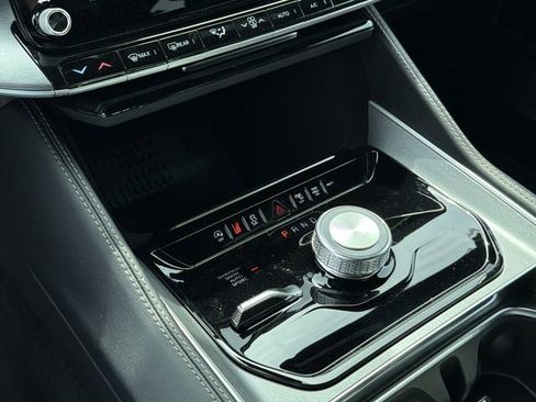 New 2026 Jeep Grand Wagoneer L Limited AWD/4WD image 26
