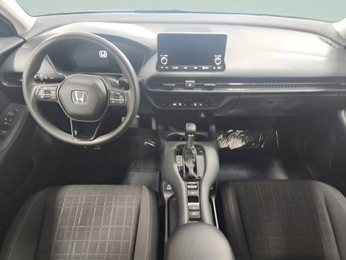 Used 2023 Honda HR-V LX image 2