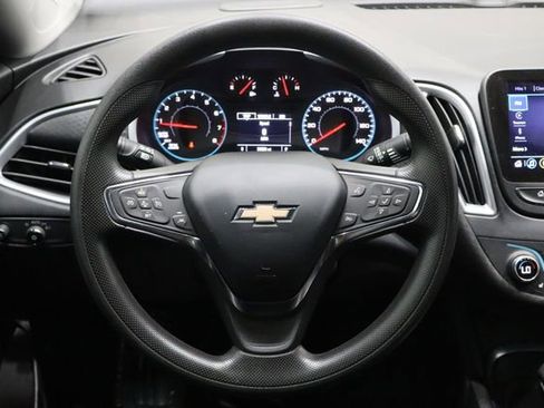 Used 2023 Chevrolet Malibu LT FWD image 20