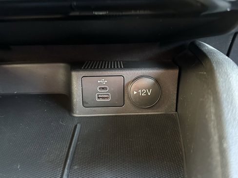 Used 2025 Ford Escape ST-Line Select w/ Tech Pack #1 image 31