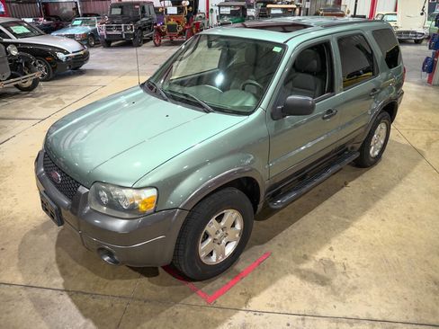 Used 2006 Ford Escape XLT image 15