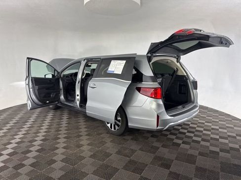 Certified 2026 Honda Odyssey EX-L image 21