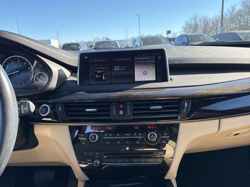 Used 2018 BMW X5 sDrive35i image 16