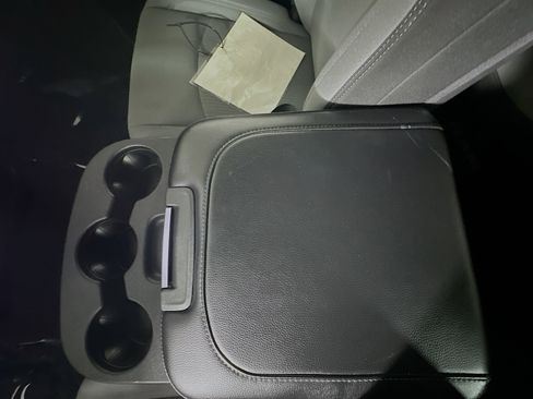 Used 2024 RAM 2500 Big Horn w/ Bed Utility Group image 22