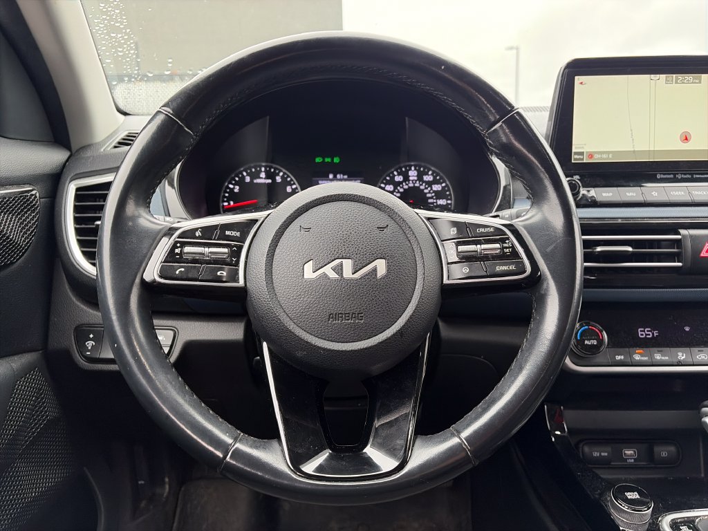 Used 2022 Kia Seltos Nightfall Edition AWD/4WD image 12