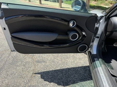 Used 2009 MINI Cooper S FWD image 33