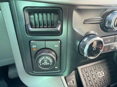 New 2026 Ford F150 XLT w/ Equipment Group 302A MID AWD/4WD image 27