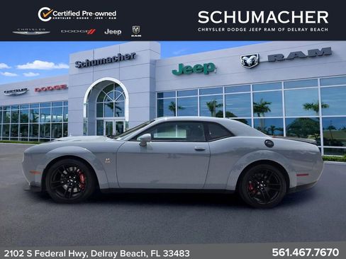 Certified 2022 Dodge Challenger R/T Scat Pack RWD image 4