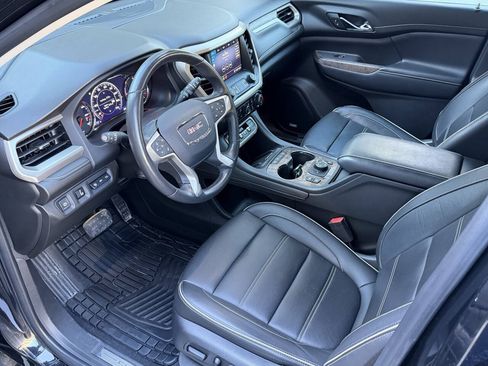 Used 2020 GMC Acadia Denali w/ Technology Package AWD/4WD image 14