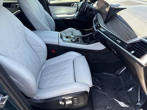Used 2024 BMW X5 sDrive40i w/ Premium Package RWD image 13
