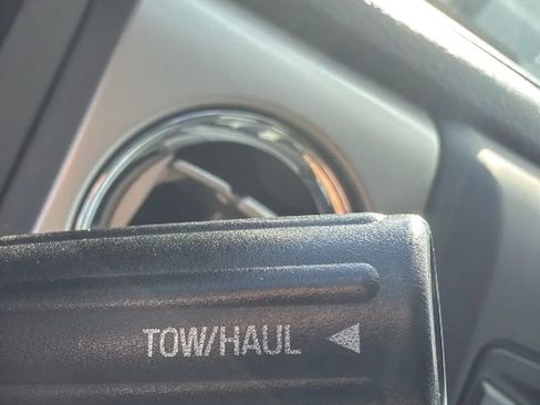 Used 2014 Ford F150 XLT w/ Equipment Group 302A Luxury AWD/4WD image 21