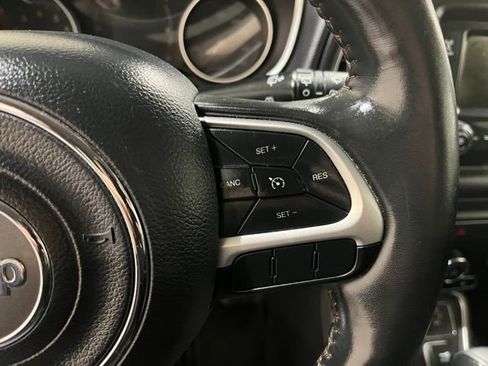 Used 2018 Jeep Compass Latitude w/ Cold Weather Group image 25