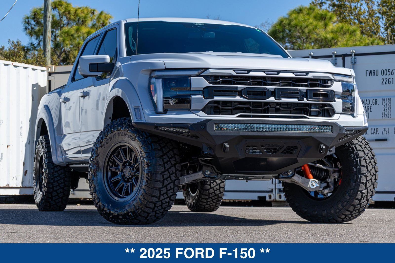 New 2025 Ford F150 Raptor AWD/4WD image 30