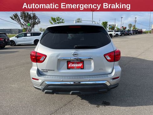 Used 2020 Nissan Pathfinder S AWD/4WD image 4