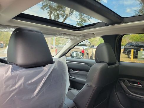 New 2026 MAZDA CX-50 Meridian Edition w/ Weather Package image 11