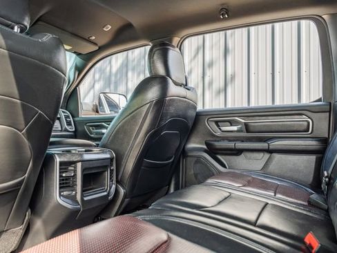 Used 2019 RAM 1500 Big Horn RWD image 36