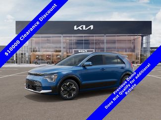 New 2024 Kia Niro Wind FWD video 3