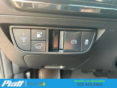 Used 2024 Kia EV6 Wind w/ Wind Technology Package AWD/4WD image 22