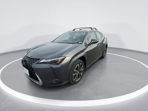 Used 2023 Lexus UX 250h AWD w/ Premium Package image 4