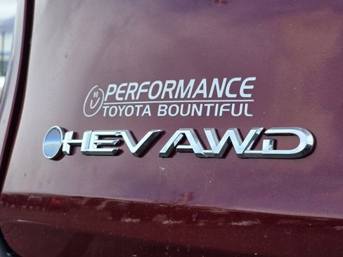 New 2026 Toyota Sienna XLE image 23