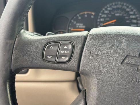 Used 2005 Chevrolet Silverado 2500 LT w/ Heavy-Duty Power Package image 15