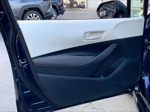 Used 2026 Toyota Corolla LE image 20