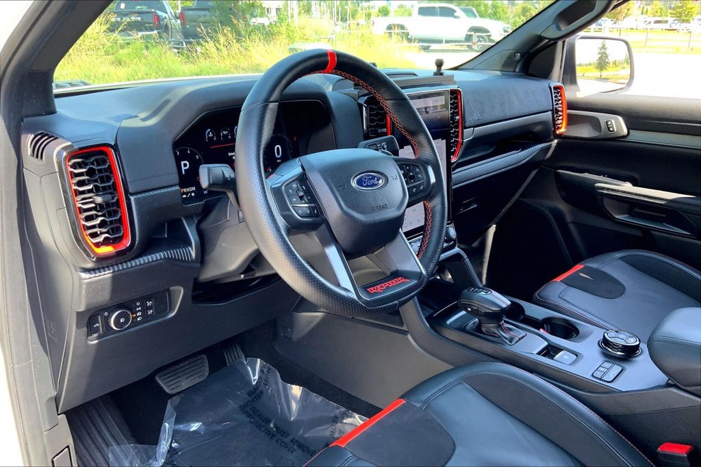Used 2025 Ford Ranger Raptor AWD/4WD image 12