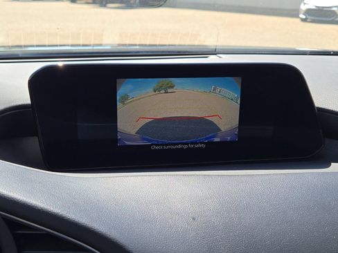 Used 2024 MAZDA MAZDA3 s FWD image 26