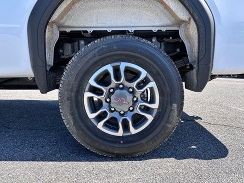 New 2026 GMC Sierra 3500 Pro w/ Snow Plow Prep/Camper Package AWD/4WD image 34