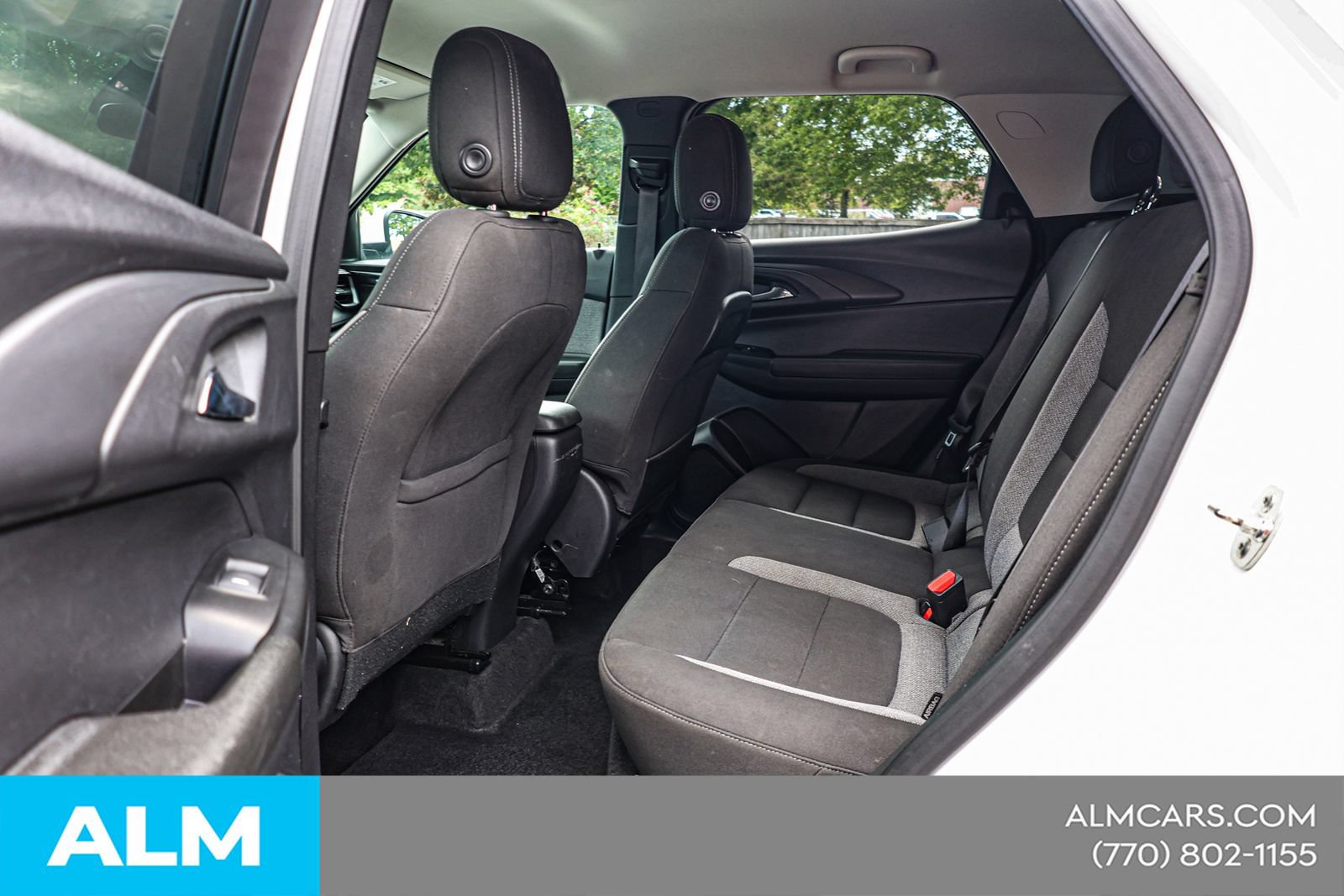 Used 2025 Chevrolet TrailBlazer LT FWD image 18