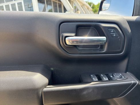 Used 2025 GMC Sierra 1500 Pro w/ Graphite Edition RWD image 11