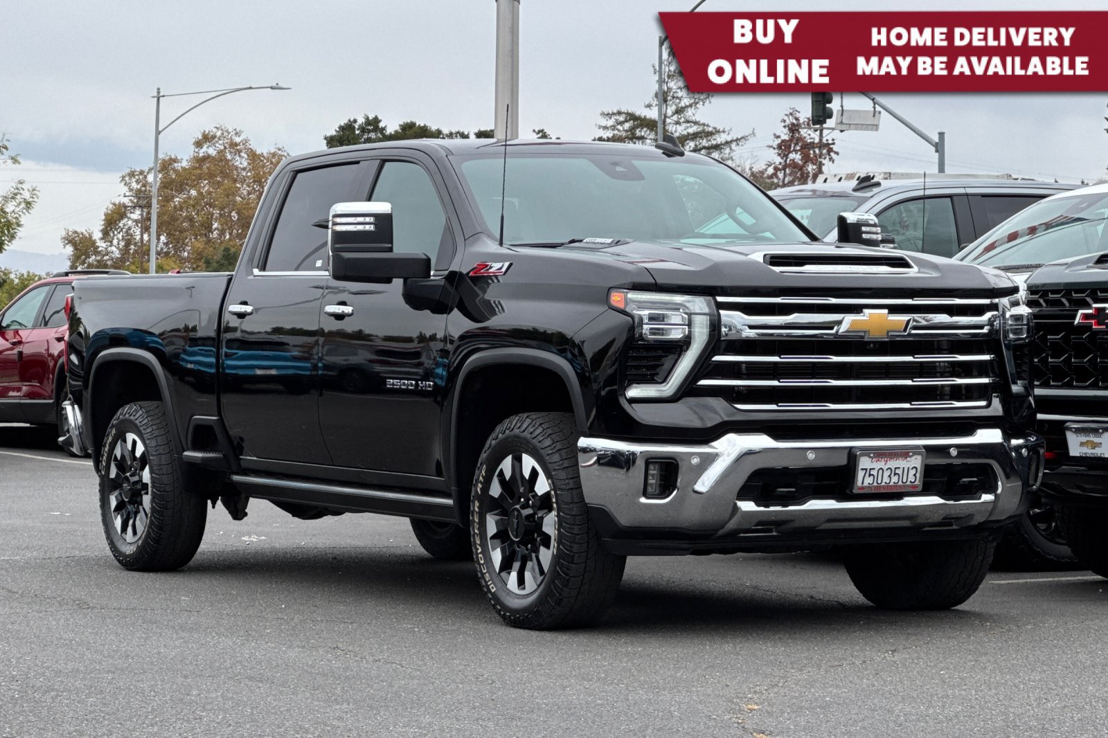 Used 2024 Chevrolet Silverado 2500 LTZ w/ LTZ Premium Package AWD/4WD image 1