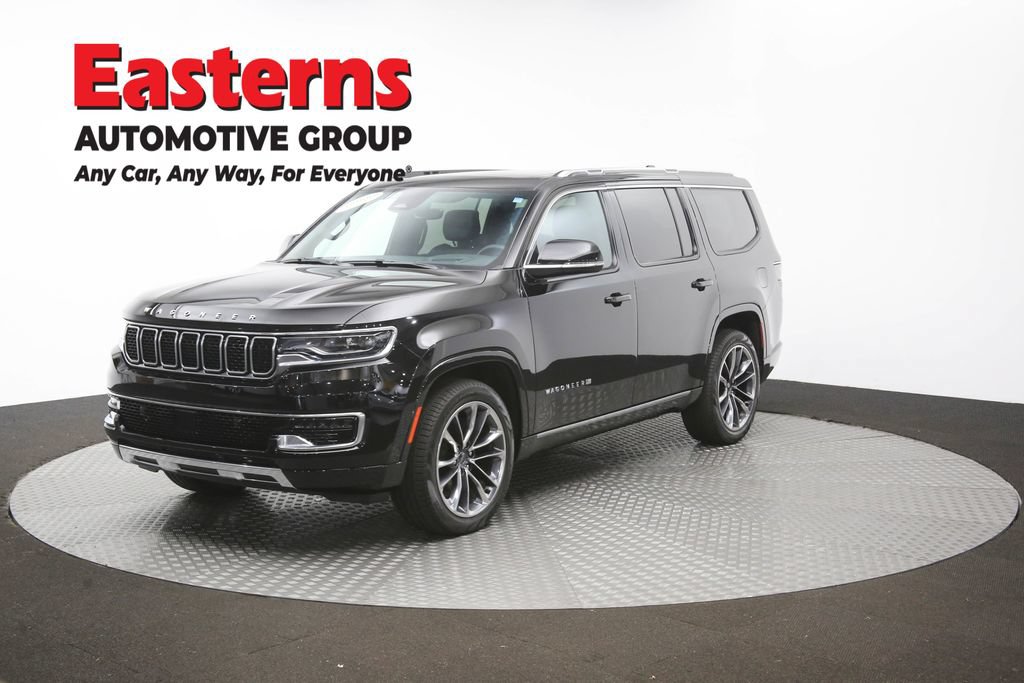 Used 2024 Jeep Wagoneer Series III w/ Premium Group I AWD/4WD image 63