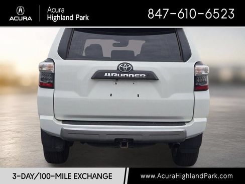 Used 2023 Toyota 4Runner TRD Off-Road Premium w/ Moonroof Package AWD/4WD image 19