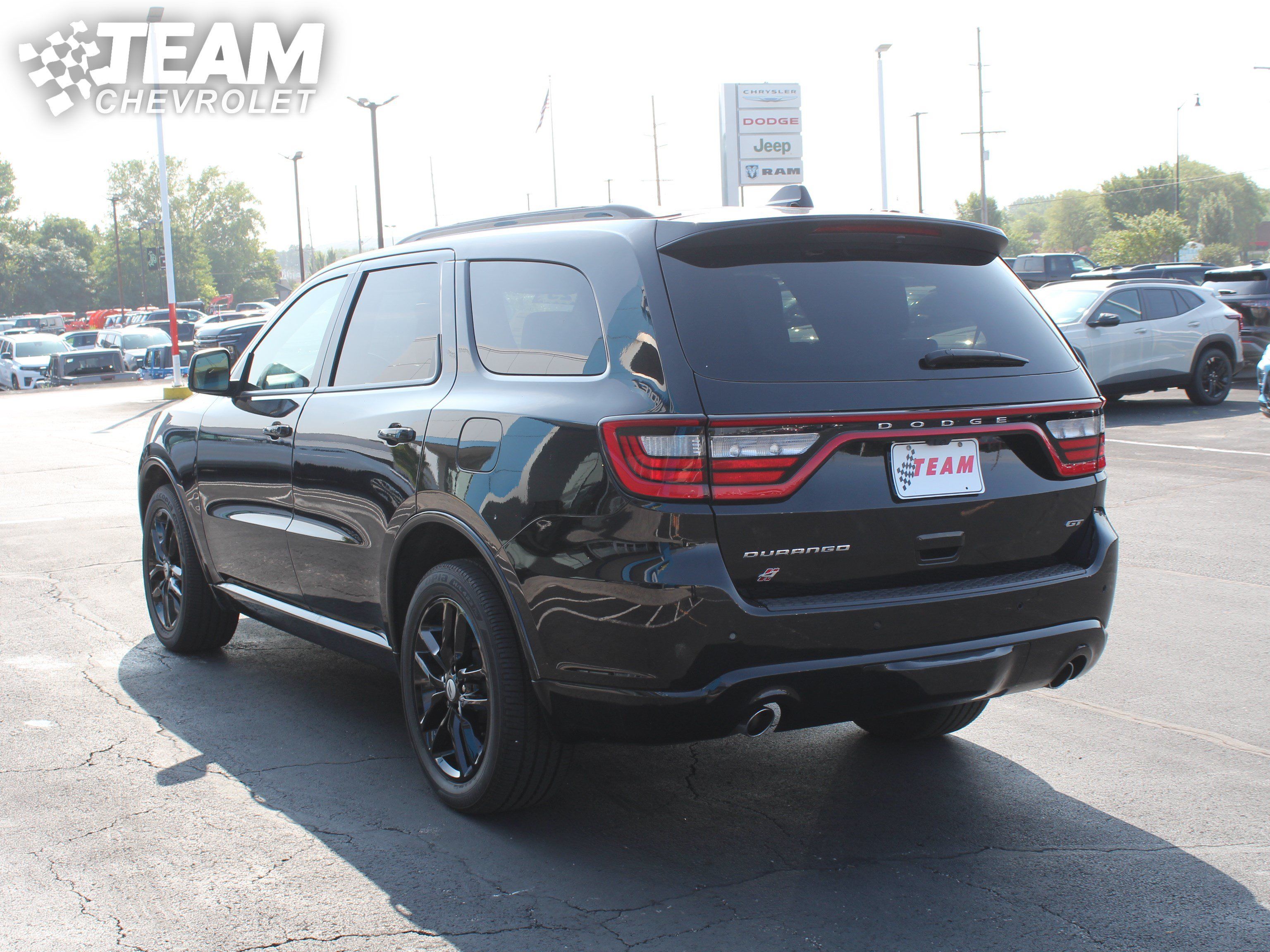 Used 2025 Dodge Durango GT AWD/4WD image 7