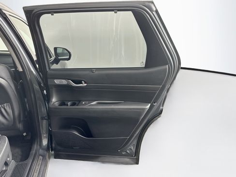 Used 2023 Hyundai Palisade Limited FWD image 34