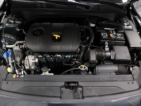 Used 2023 Kia Forte LXS FWD image 13