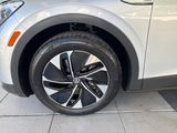 Certified 2022 Volkswagen ID.4 Pro image 6