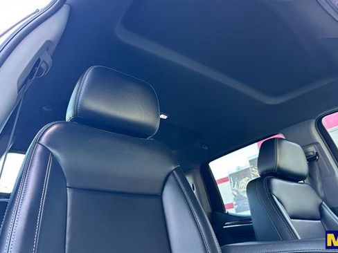 Used 2025 Chevrolet Silverado 1500 LT image 20