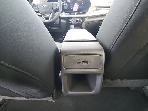 New 2026 Chevrolet Trax LT image 30