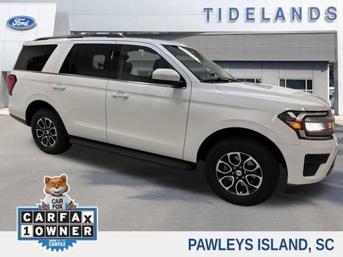 Used 2024 Ford Expedition XLT image 1