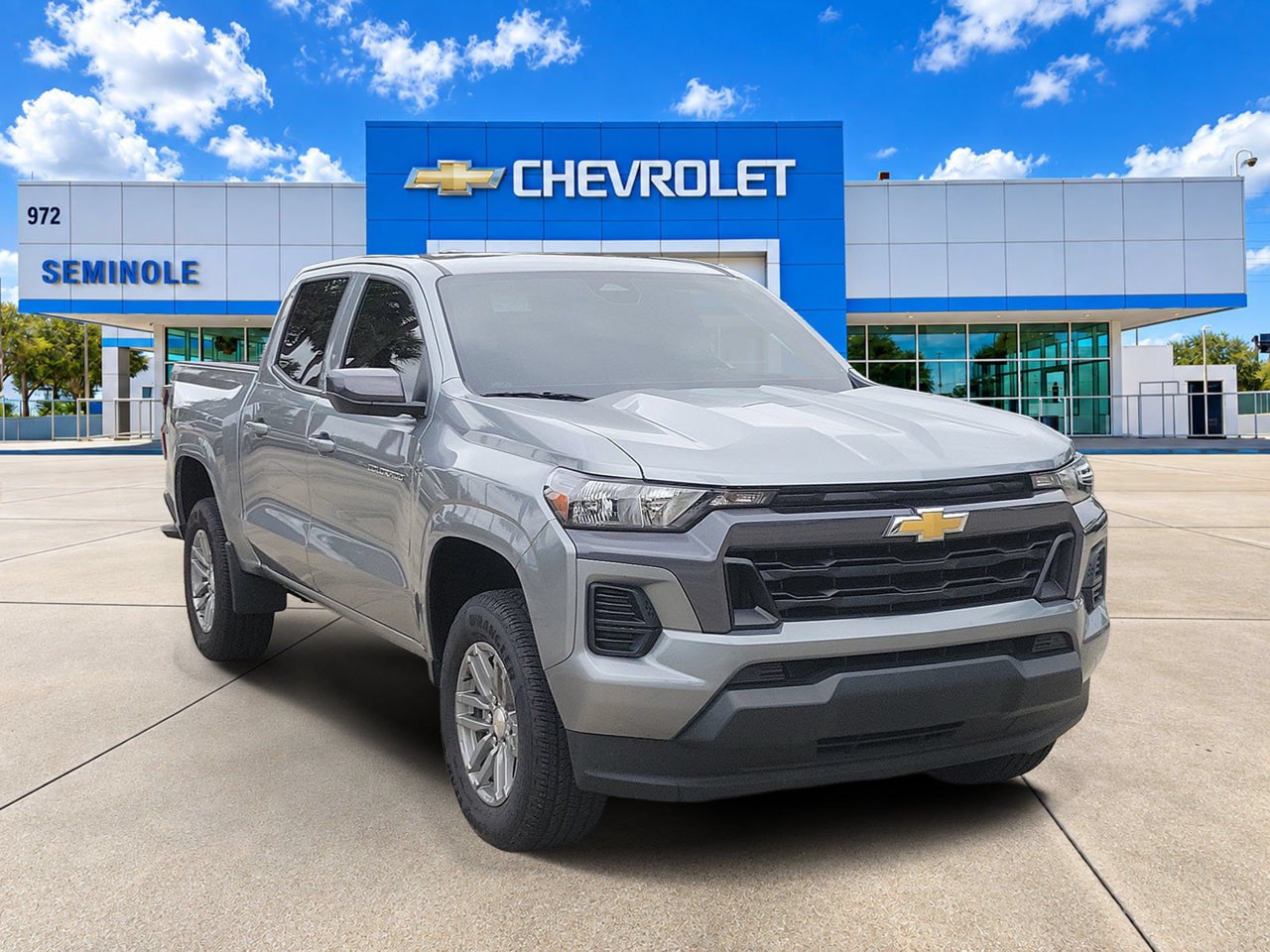 Certified 2026 Chevrolet Colorado LT RWD image 2